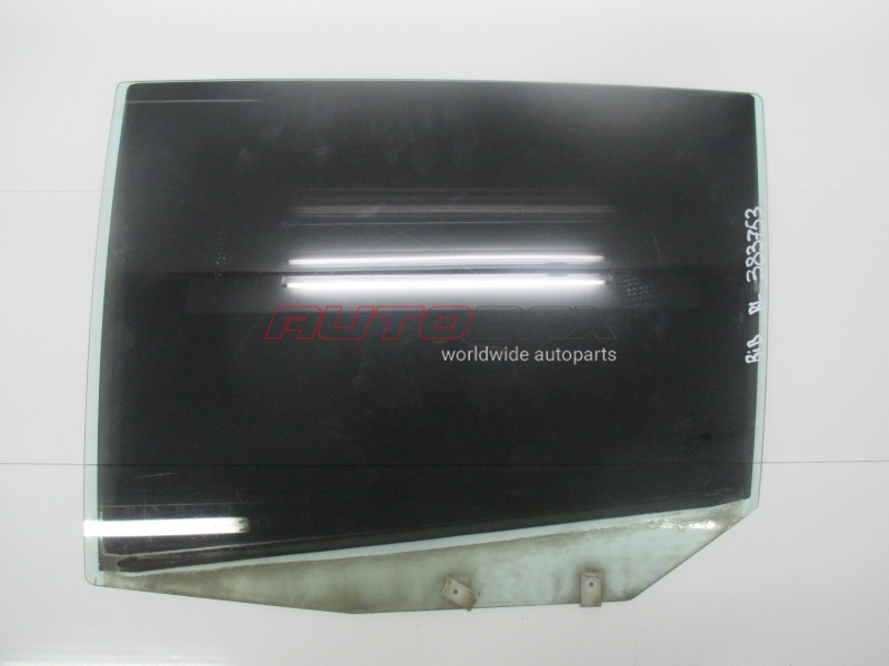 Glass Rear Left Rio 2000>2004