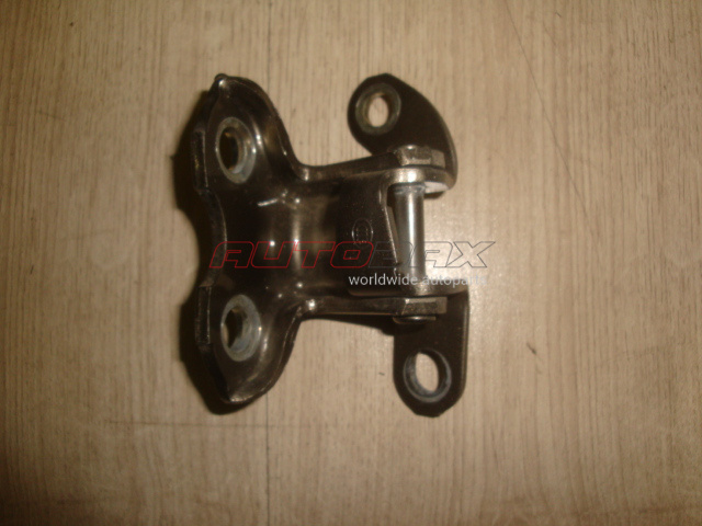 Rear Left Door Hinge Toyota RAV 4 2006>2013