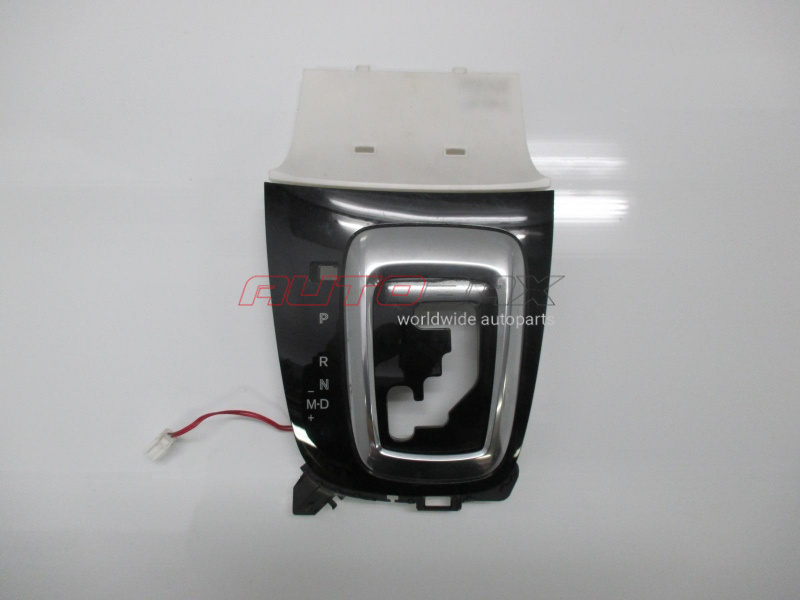 Trim Console Mazda 6 (GJ) 2013>