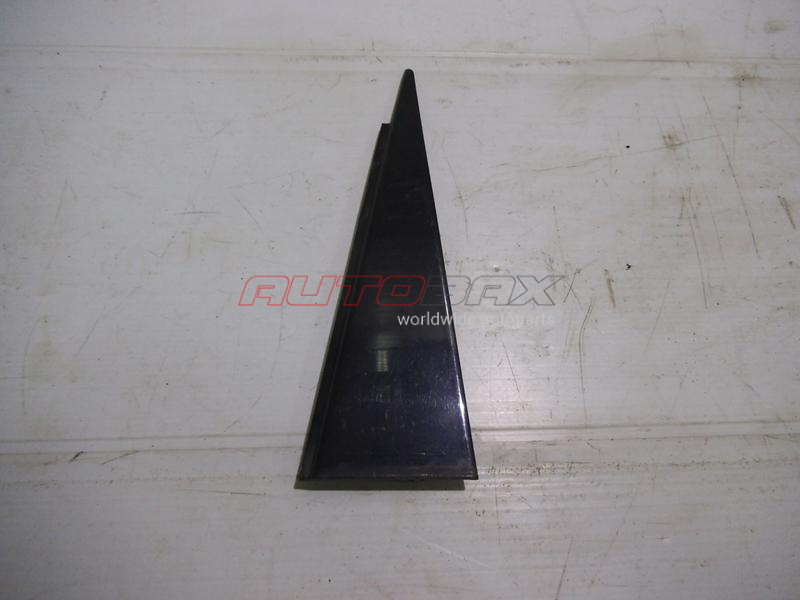 Molding / Trim Door Rear Right Cayenne 2003>2010