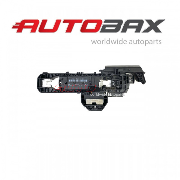 Front Left Door Handle Bracket Mercedes Benz CLA-Class (C117) 2013>