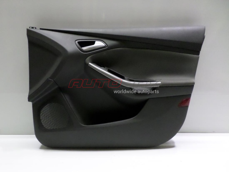 Door Trim Front Right Ford Focus III 2011>