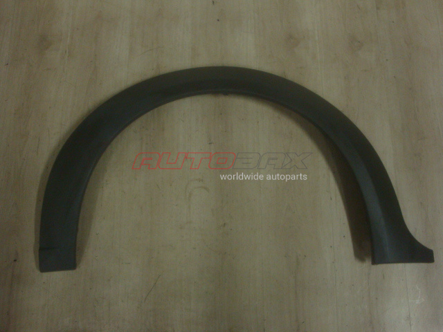 Front Right Fender Molding/Trim Transit 2000>2006
