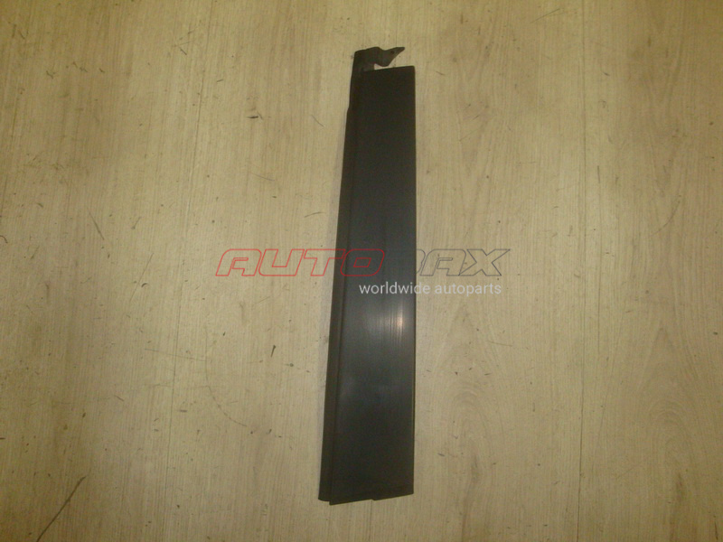 Rear Left Door Molding / Trim Sebring/Stratus 2001>2006