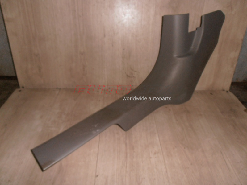 Threshold Trim / Scuff Plate Left Orlando 2011>