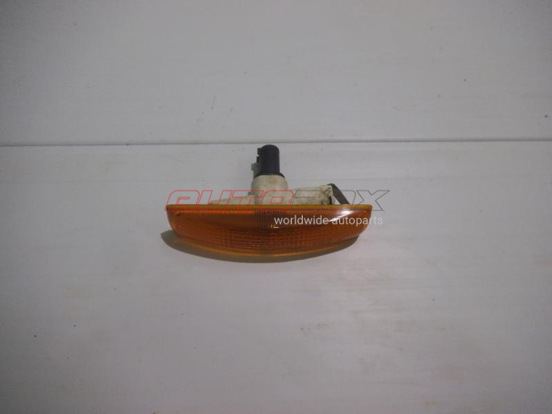 Side Turn Signal Repeater Land Rover Discovery III 2004>2009