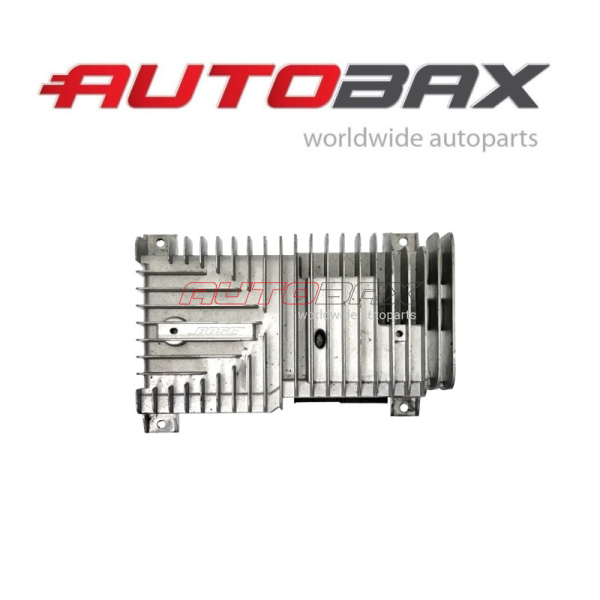 Audio Amplifier / TV Tuner Nissan Pathfinder (R52) 2014>