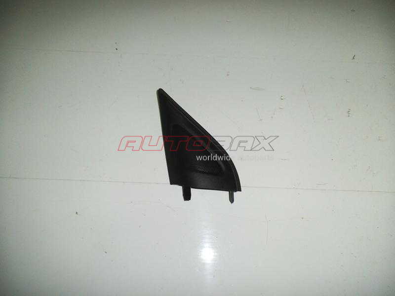 Front Left Door Trim Panel Outlander (CU) 2003>2009