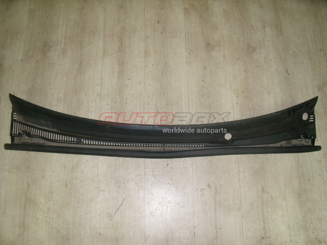 Jabot (Wiper Trapeze Trim) Fiesta 2001>2007