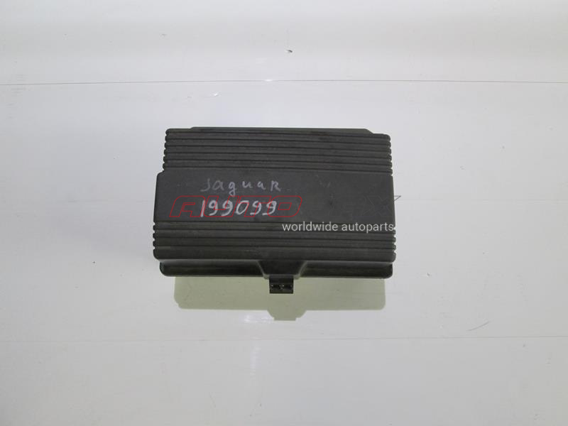Battery Hold-Down X-Type 2001>2009