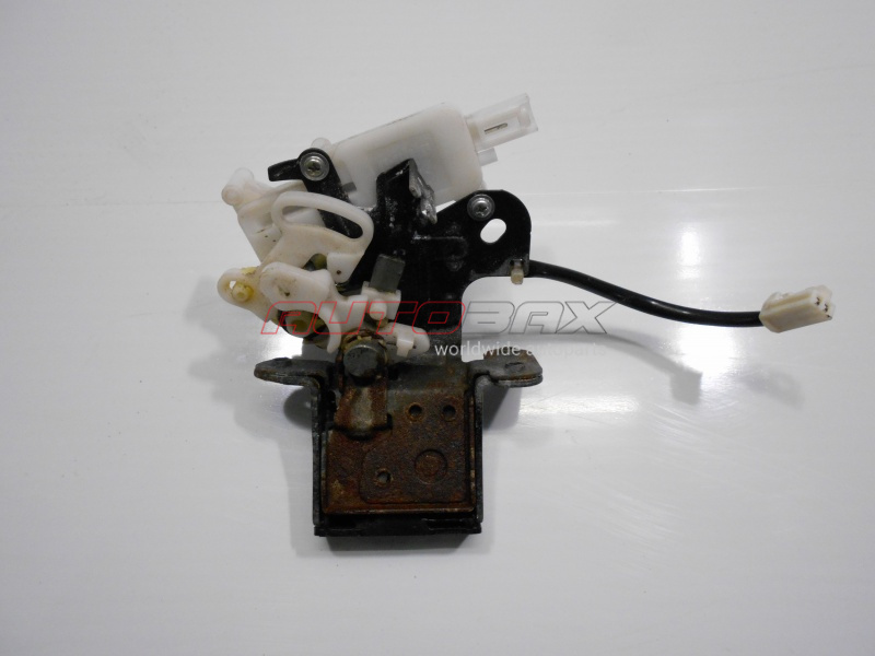 Door/Tailgate Lock Mazda 3 (BK) 2002>2009