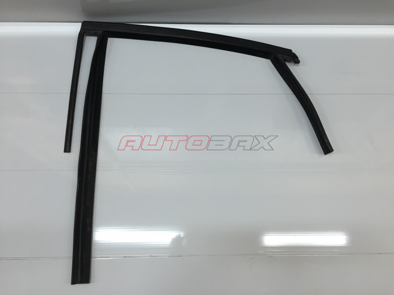 Rear Left Door Glass Seal Ford Focus III 2011>