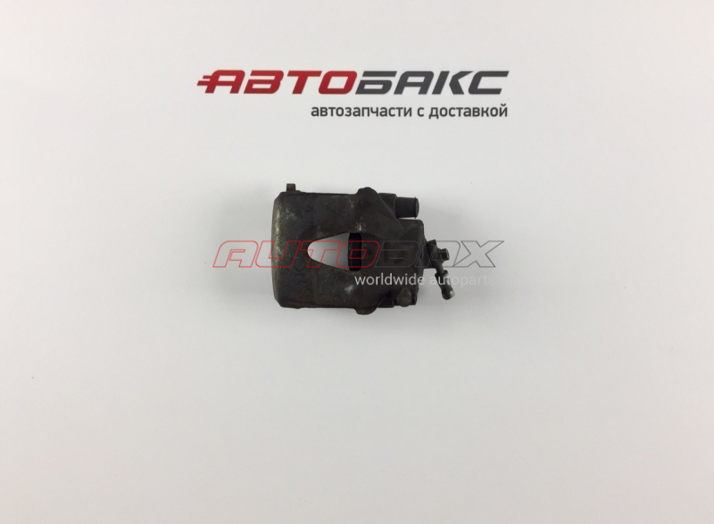 Caliper Front Left Golf VI 2009>2012