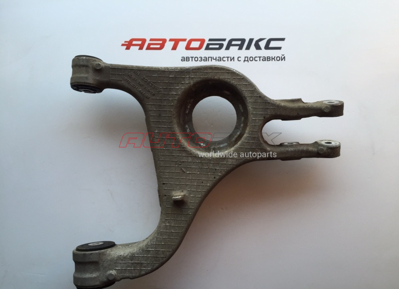 Arm Rear Lower Panamera 2010>