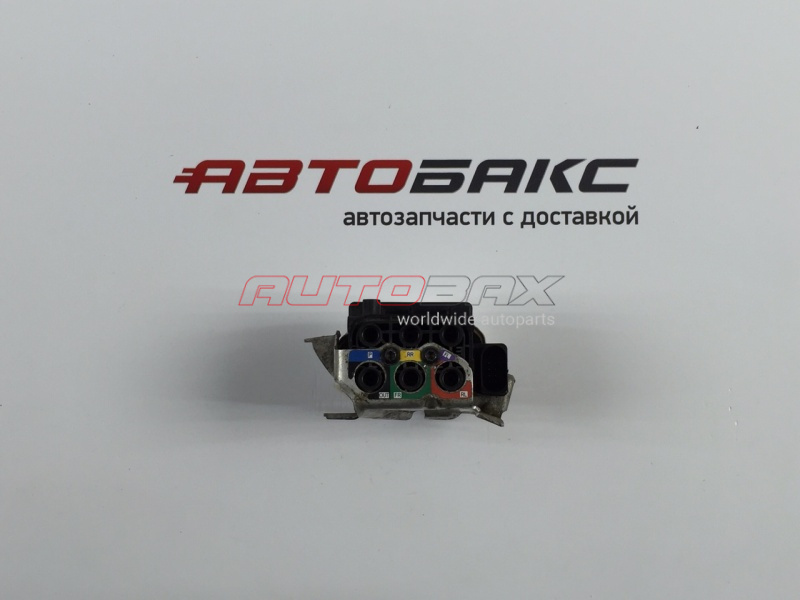 Air Suspension Valve Block Cayenne 2010>