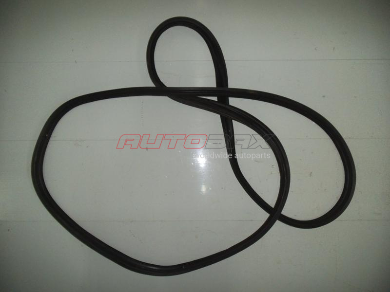 Trunk Opening Seal Outlander XL (CW) 2006>2012