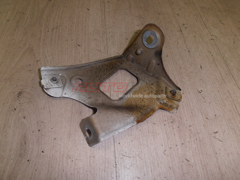 Right Front Fender Bracket Orlando 2011>
