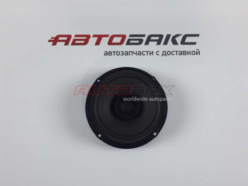 Speaker/Subwoofer Jetta 2011>