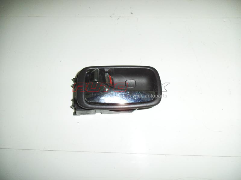 Right Interior Door Handle Outlander (CU) 2003>2009