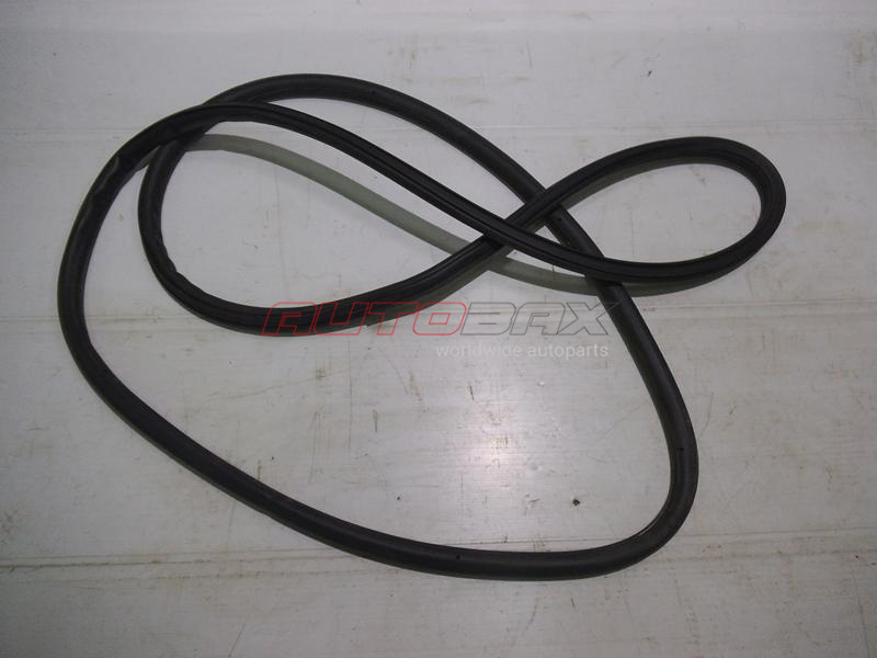 Door Opening Seal Porsche Cayenne 2003>2010