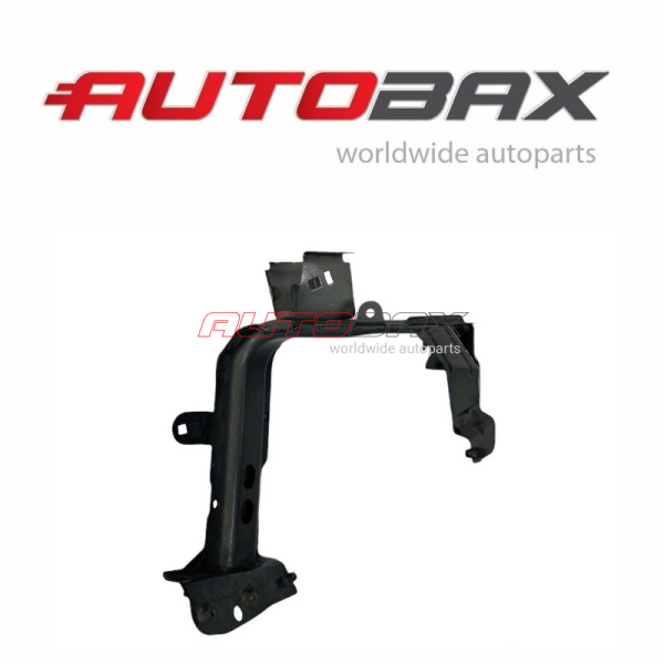 Right Front Fender Bracket Audi Q7 2015>