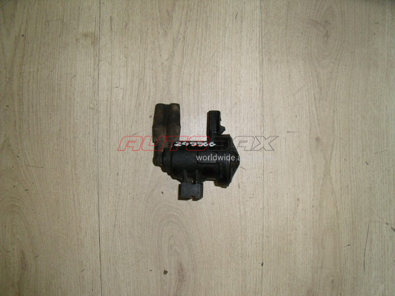 Fuel Pressure Regulator Valve Sebring/Stratus 2001>2006