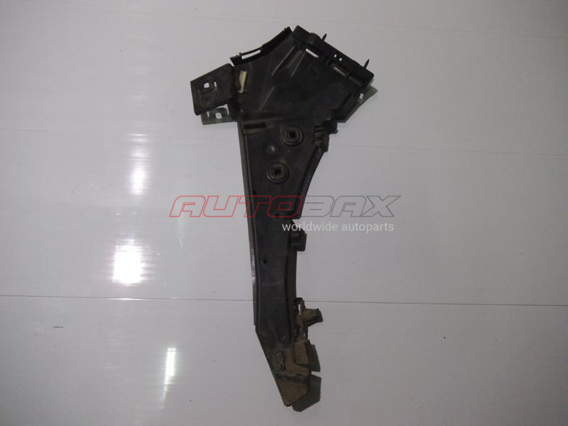 Right Front Bumper Bracket Q7 2005>2015