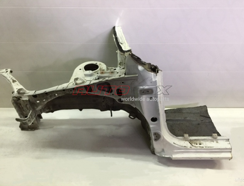 Side member Front (left) Toyota Corolla (E15) 2006>2013