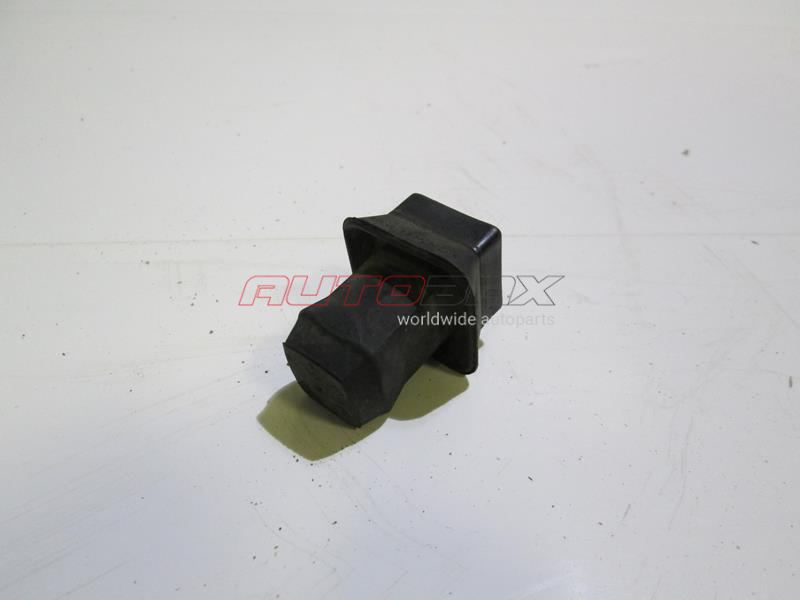 Cooling Radiator Cushion/Bracket Cayenne 2003>2010