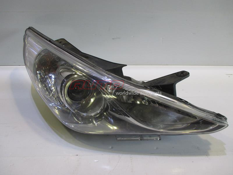 Headlight Right Sonata VI 2010>