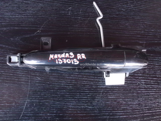 Right Exterior Door Handle Mazda 3 (BL) 2009>2013