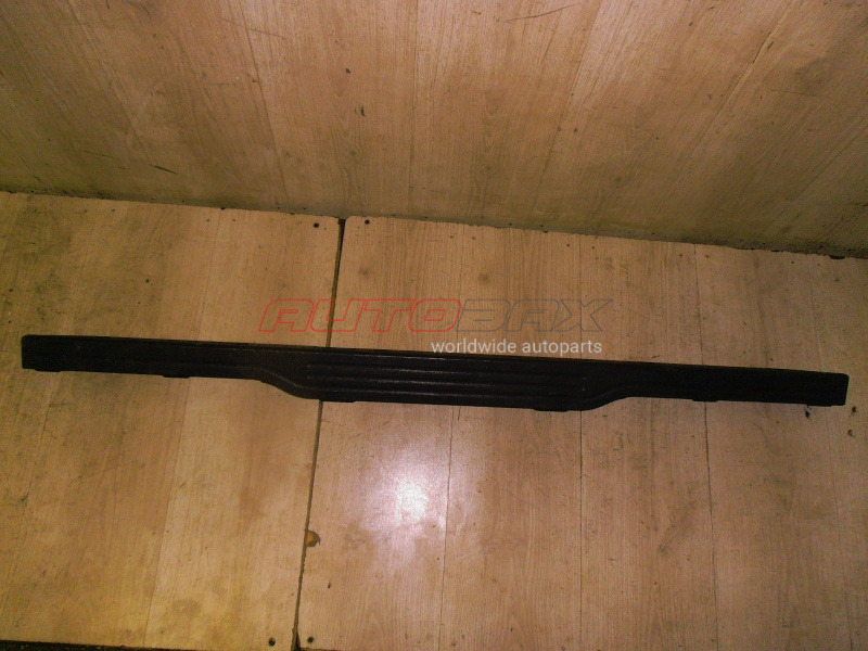 Door/Tailgate Trim Panel Range Rover III (LM) 2002>2012