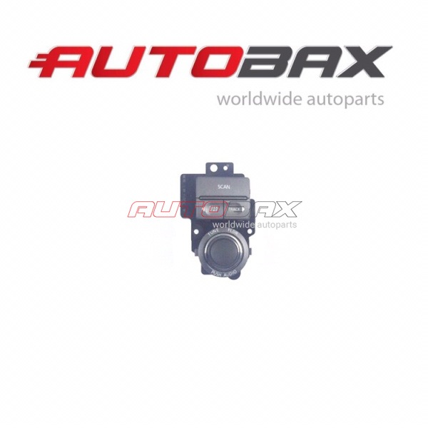 Stereo/Heater Control Panel Infiniti QX-56 (JA60) 2004>2009