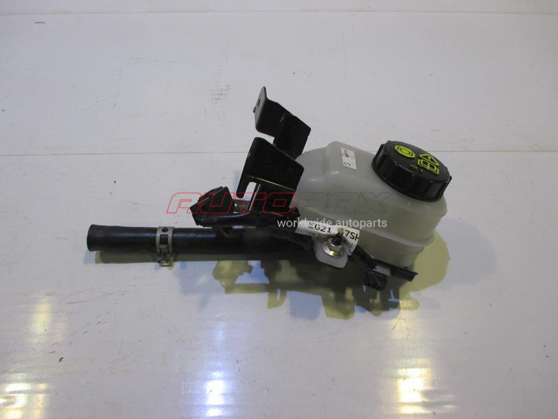 Brake Fluid Reservoir Mazda CX 7 2007>