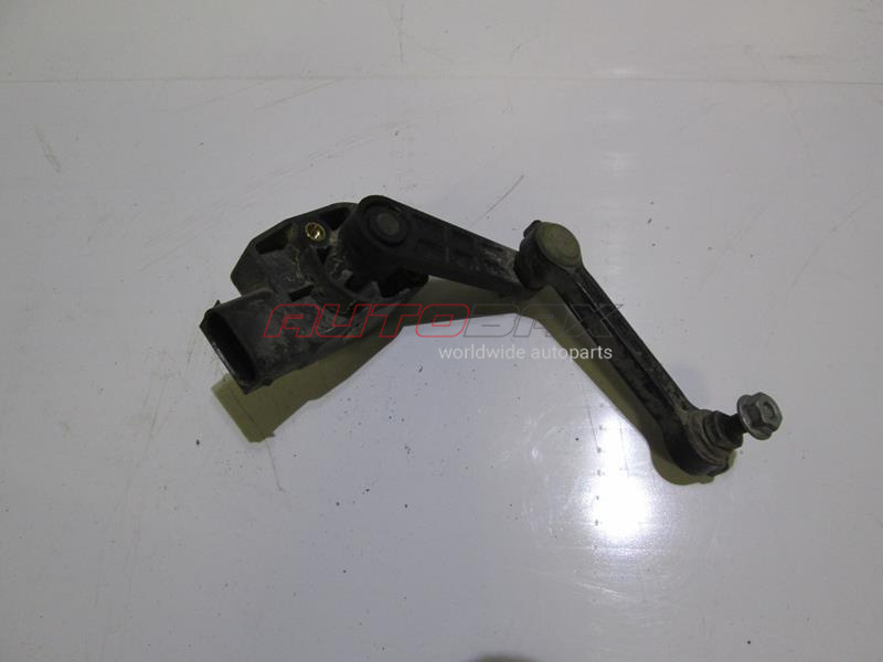Ride Height/Suspension Level Sensor VolksWagen Touareg 2010>
