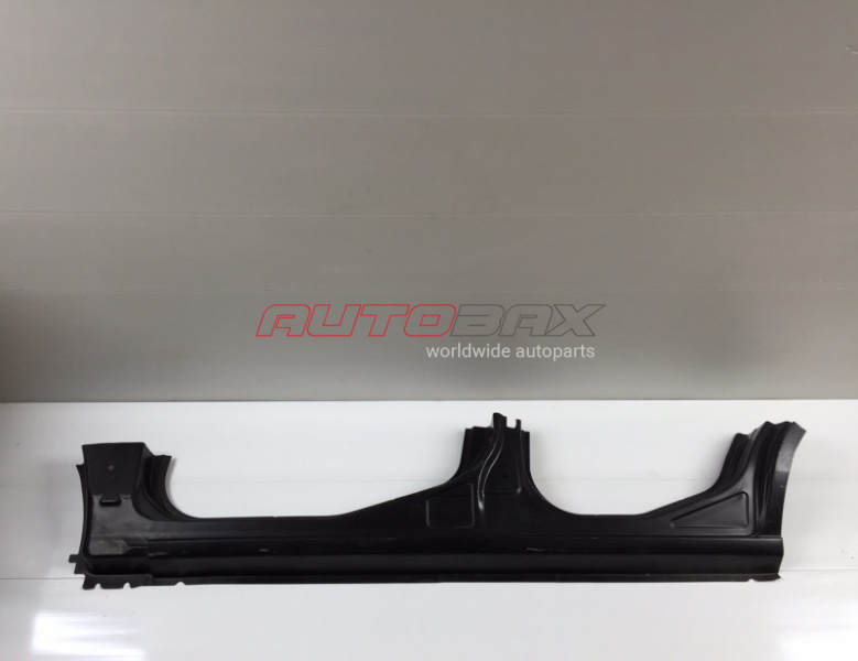 Left Rocker Panel / Sill Ford Fusion 2002>