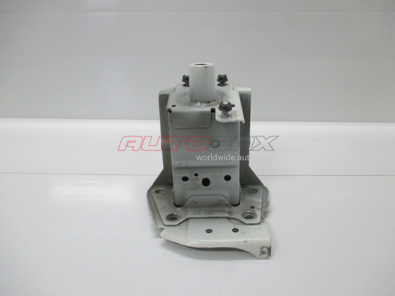 Front Bumper Booster Juke (F15) 2011>