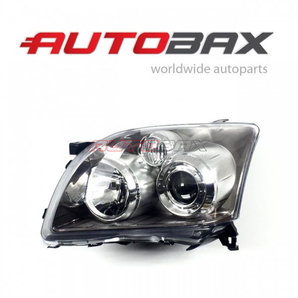 Headlight Left Toyota Avensis II 2003>2008