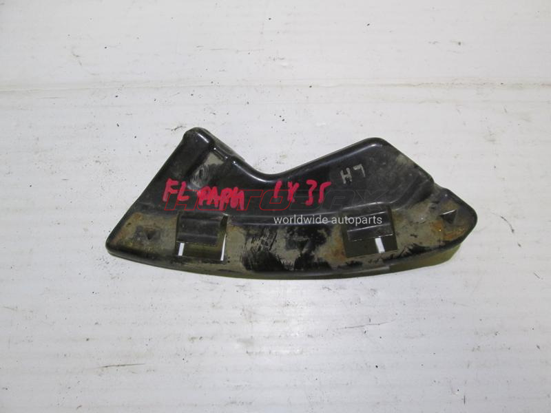 Left Front Bumper Bracket ix35/Tucson 2010>