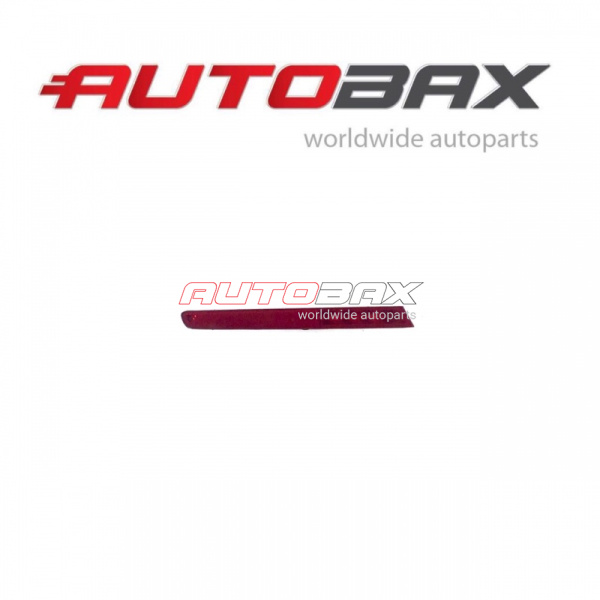 Reflector in Rear Bumper Ford Explorer V 2010>