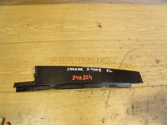 Front Left Door Molding / Trim X-Type 2001>2009