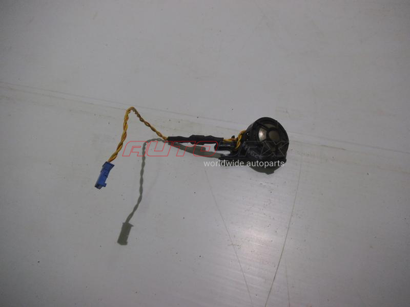 Speaker/Subwoofer Range Rover III (LM) 2002>2012
