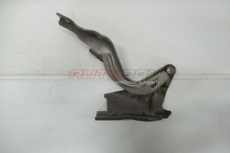 Hood Hinge Right Santa Fe (CM) 2005>2012