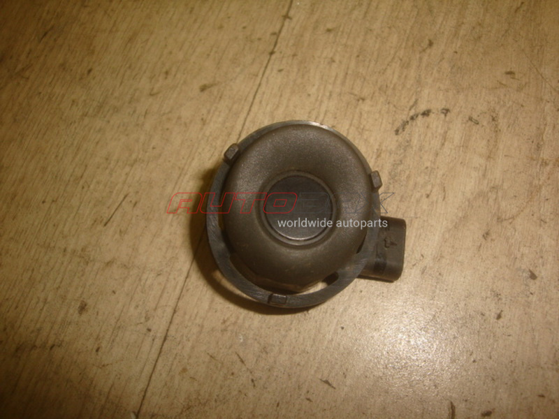 Parktronic Sensor/Parking Assist Bracket Fiesta 2008>