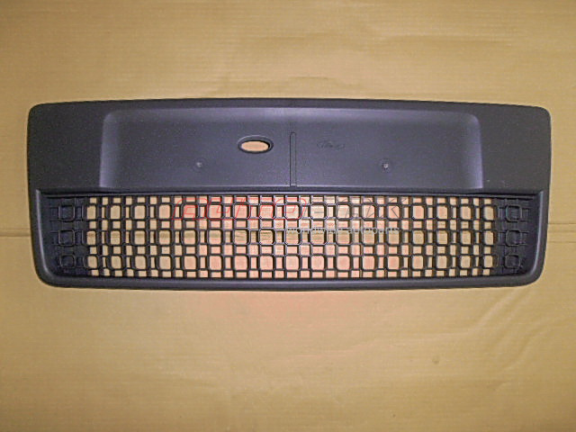 Grille To Bumper Center Fusion 2002>