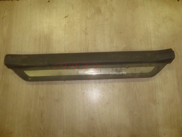 Door Sill Left Camry (V40) 2006>2011