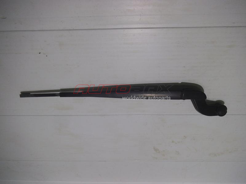 Wiper Arm Right Discovery III 2004>2009