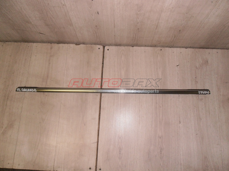 Rear Left Door Glass Seal Orlando 2011>