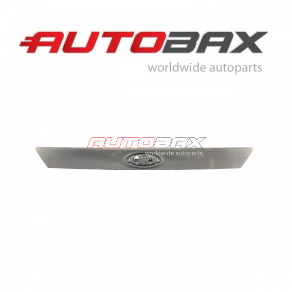 Molding/Door Trim/Trunk Lids Ford Focus III 2011>