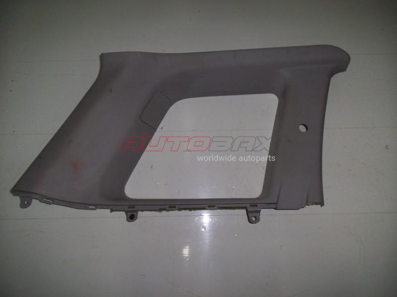 Trunk Trim/Filler Outlander (CU) 2003>2009